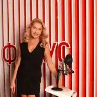 Ива Дойчинова вдига сватба