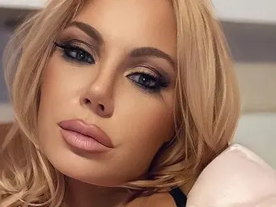 Камелия заряза вегетарианството