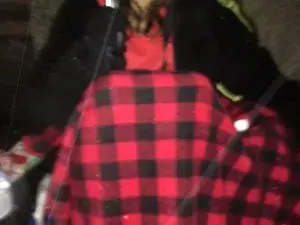 Копаят дъното:  Тризначките същински жрици в Лондон (СНИМКИ)