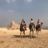 Лена крие развод (Снимки)