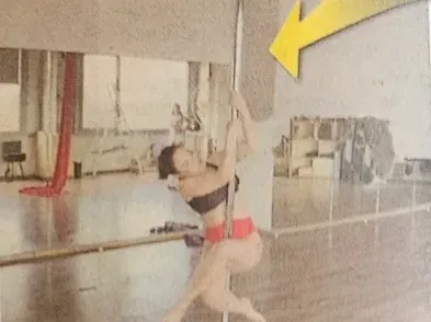 Лили от „Биг Брадър“ яхна пилона СНИМКИ