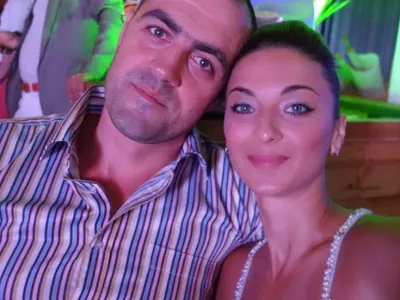 Мартина Огнянова продава гащите си от Слави! Бившата на Дългия остана без пукнат лев