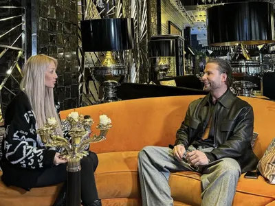 Модният инфлуенсър Pitt Andreychev: Ники Минаж уволни екипа си заради близалки (ВИДЕО)