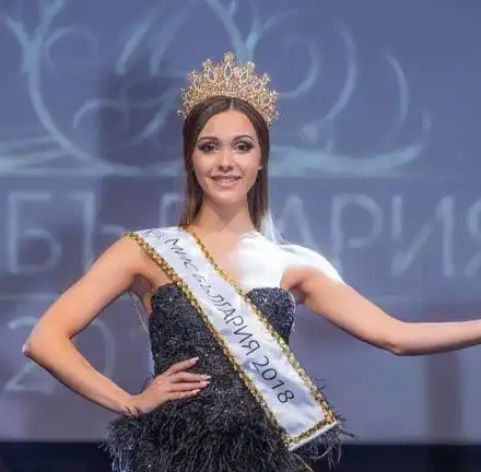 Наказателният кодекс измъчва Мудева