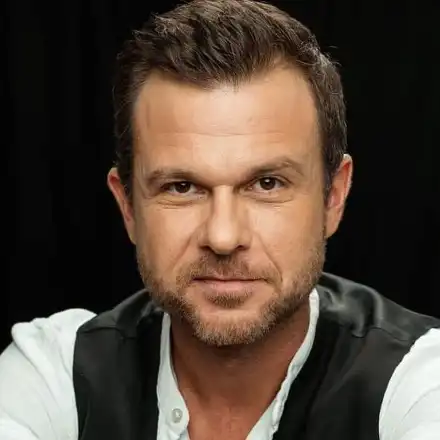 Ненчо Балабанов  не си доспива  заради бебето