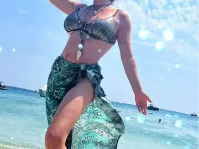 Неузнаваема: Дарина Павлова втрещи с 10-а пластична операция СНИМКИ