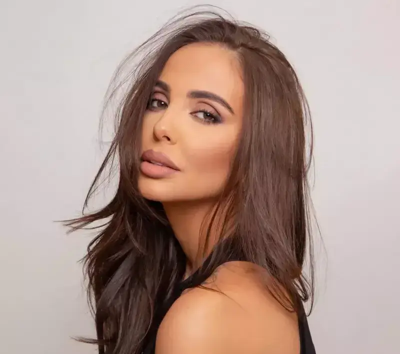 Николета Лозанова хейти фойерверките