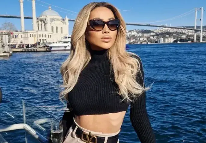 Нора Недкова затри портфейла си в Дубай, връщат й го