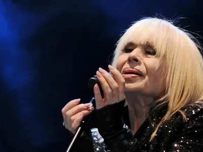 Лили не ходи в Нова телевизия, защото нямали камера с фитър