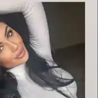 Пак разплака мъжете! Тафкова само по халат, скри зърно с кичур коса