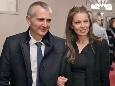 Плеймейтката Преслава развела спортния министър Димитър Илиев (ФОТО)