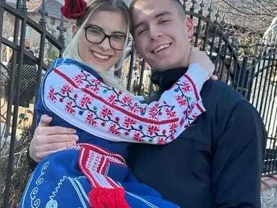 Рълев от „Игри на волята“ заби секси мацка