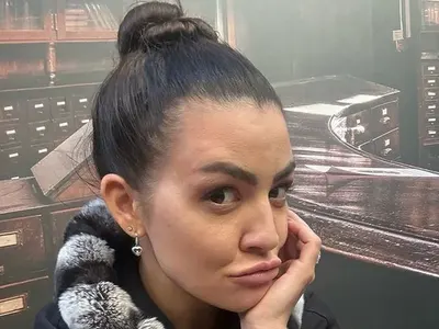 Шок: Деси Цонева  спи в банята