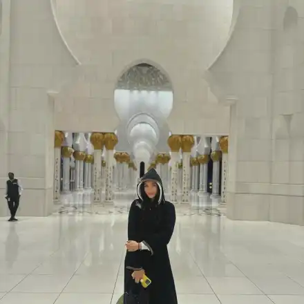 Щерката на Фатик заби турски милионер! Заведе я в най-скъпия хотел в Дубай (СНИМКИ)