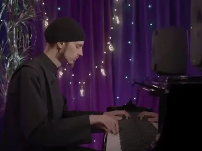 Солов концерт на монах Авел "Душата знае" в зала 1 на НДК