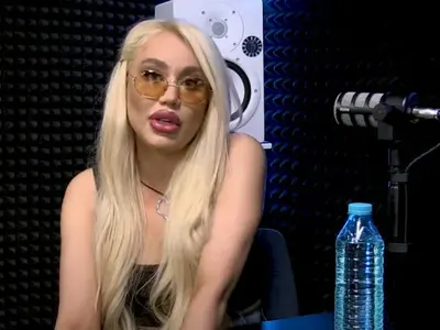 Влюбена в себе си: Теди Александрова си е любимата певица