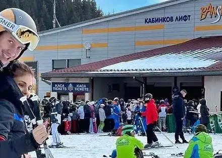 За първи път: Анелия се качи на ски СНИМКИ