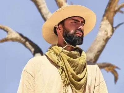 За първи път! Вижте новия мъж до вдовицата на Шарлопов! (Снимки от Филипините)