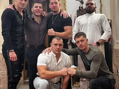 Звездите на ски и маса за ЧНГ! (СНИМКИ)