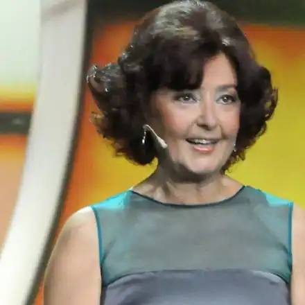 15 месеца не погребват Анахид Тачева