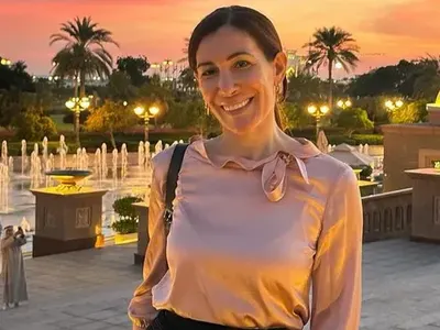 Ангелкова се сгоди след развода, похвали се с огромен пръстен СНИМКА