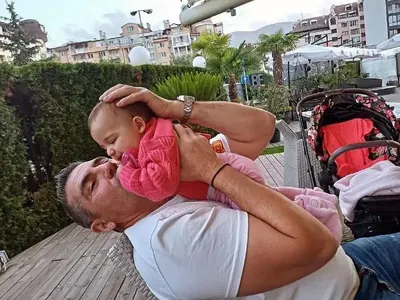 Джино избяга в чужбина! Жена му го оставила заради борчове (Скандални подробности)