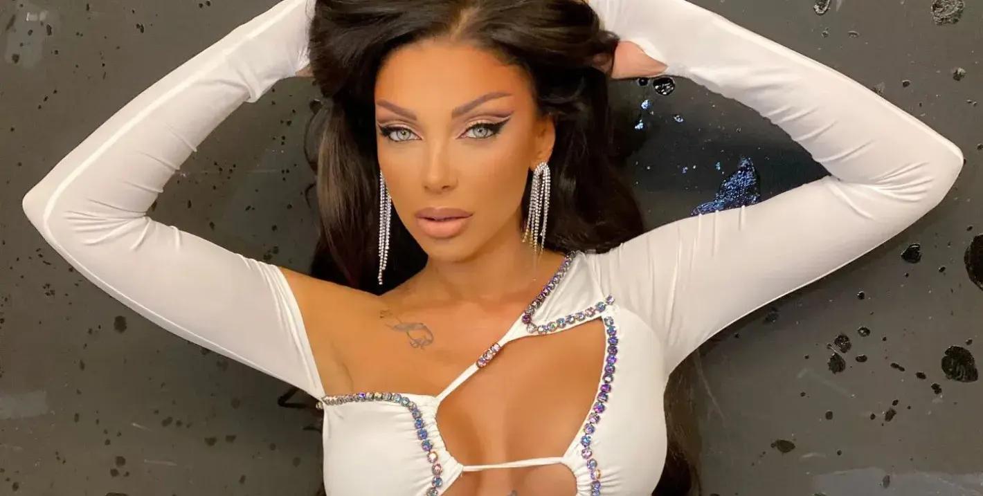Емануела влиза в “Денсинг старс”, без да може да танцува