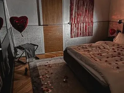 Ето в какъв палат живее Анита Димитрова! Не ще и да чуе за Рачков (СНИМКИ)