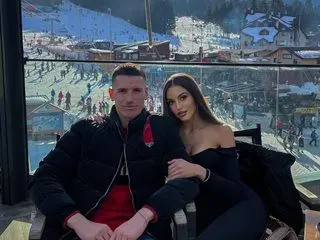 Йога мацка не пуска национал в чужбина (Снимки)