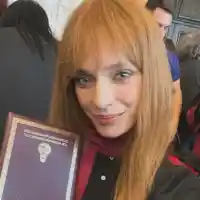 Ирена Милянкова се дипломира