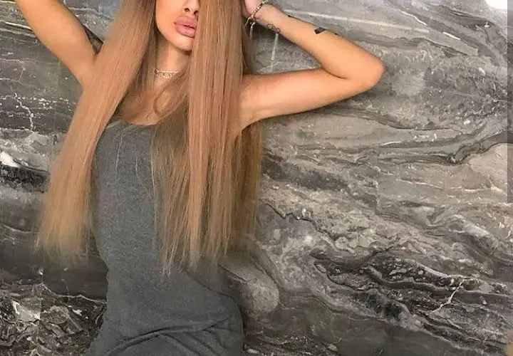 Няма ли кой да я покани?! Сузанита напира за „Плейбой“