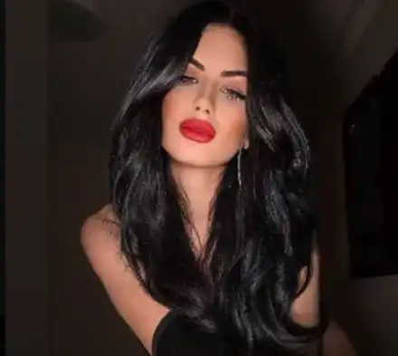 Похот и сласт! Тафкова взриви мрежата без бельо за Свети Валентин