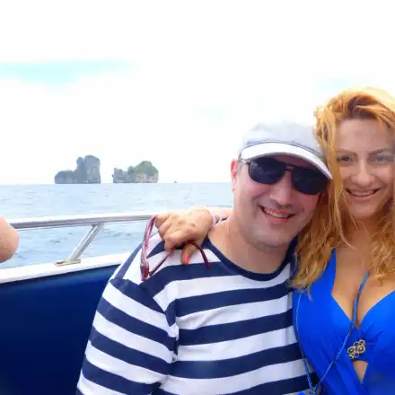 Стана ясно защо се разведе Нели от „Търси се”