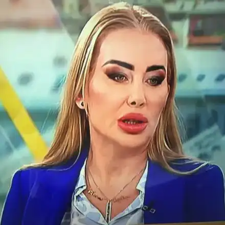 Тоца пак лъже: Две бавачки гледат децата на миската