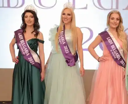 Учителка и медицинска сестра напират за “Лейди България”