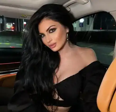 Влюбени!? Мис България натри носа на бившия с ТОЗИ тузар (ФОТО)