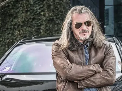 Ясновидци заплашили  Маги Халваджиян с проклятие