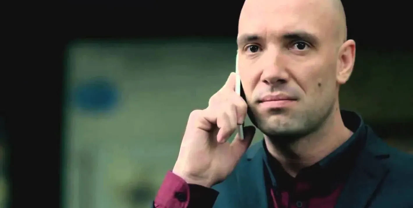 Захари Бахаров скочи на наградите Икар