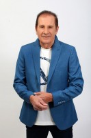Лорд Евгени Минчев: Елтън Джон удавен в сини водопади. Любеници и болтчета по Камелия... И още + СНИМКИ