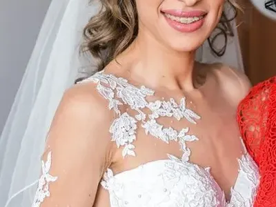 Абе, да!! Вижте как е изглеждала Надежда от „Ергенът“ на сватбата си