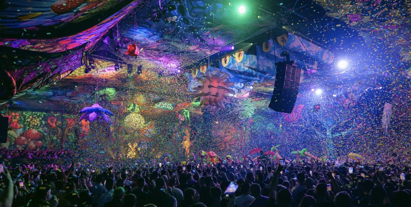 Арена София бе отвята от конфетеното торнадо на elrow