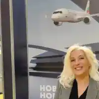 Бизнесдамата Ваня Ламбева покорява небето (Снимки)