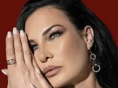 Цеци Красимирова посреща 3 март на Шипка