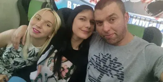 Емили Тротинетката и Тихомир си прибраха Елизабет! Обеща да не се друса повече