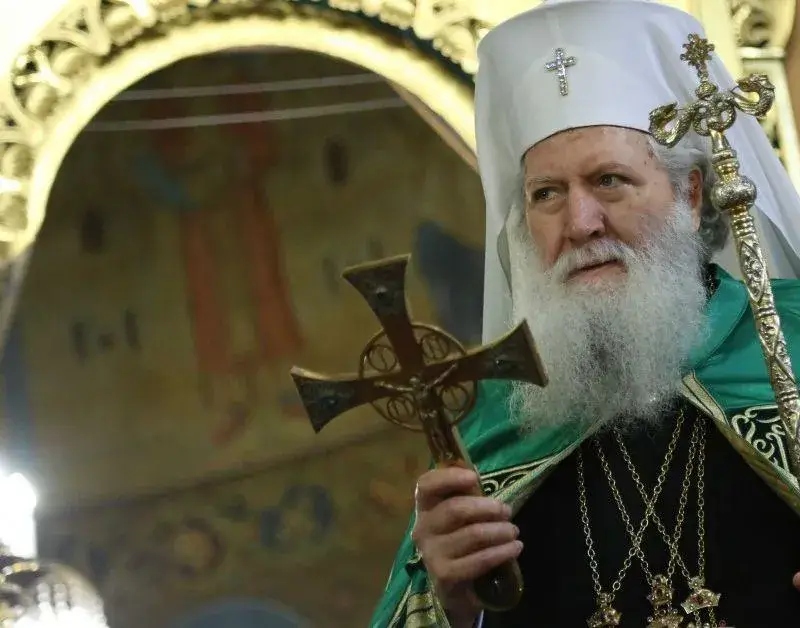 Ето кой наследява имането на Неофит (Снимки)