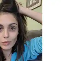 Евелин Костова бори стреса с вредни храни