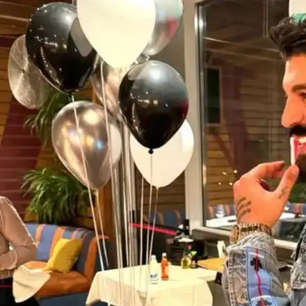 Фики чукна 29 с Азис