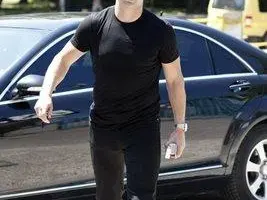 Гонзо изрита ергенката  "Цър-пър" от БФС (Снимки)