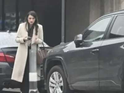 И елитът пропищя от автоджамбазите! Колите на Лена, Деси Банова, Малкоданска и Юнона изчезват СНИМКИ