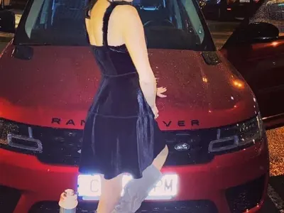 И елитът пропищя от автоджамбазите! Колите на Лена, Деси Банова, Малкоданска и Юнона изчезват СНИМКИ